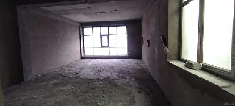 Satılır obyekt 136 m²