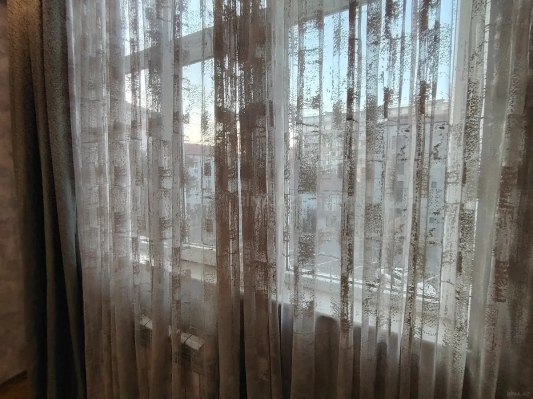 Satılır 2 otaqlı mənzil 65 m²