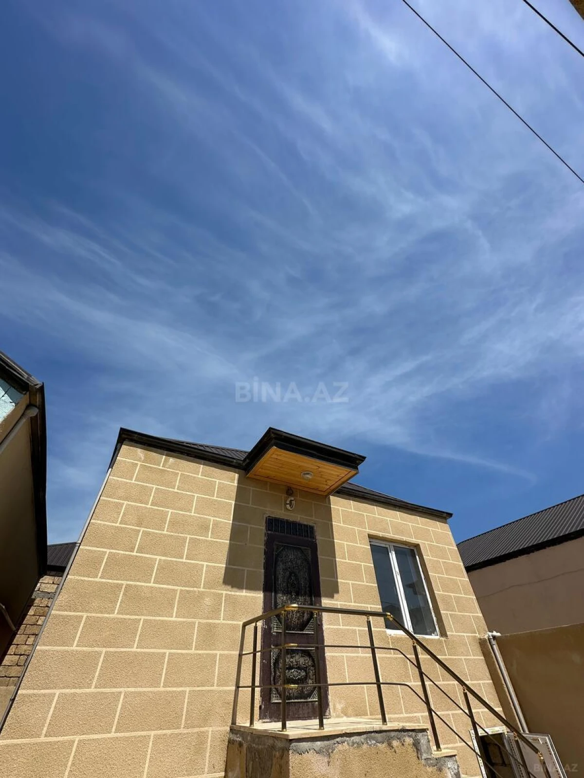 Satılır 2 otaqlı həyət evi 50 m²