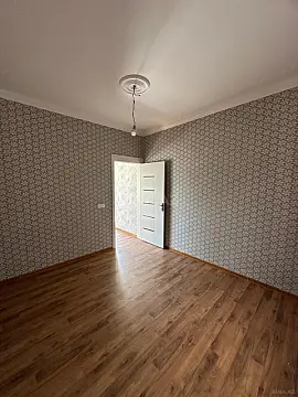 Satılır 2 otaqlı həyət evi 50 m²