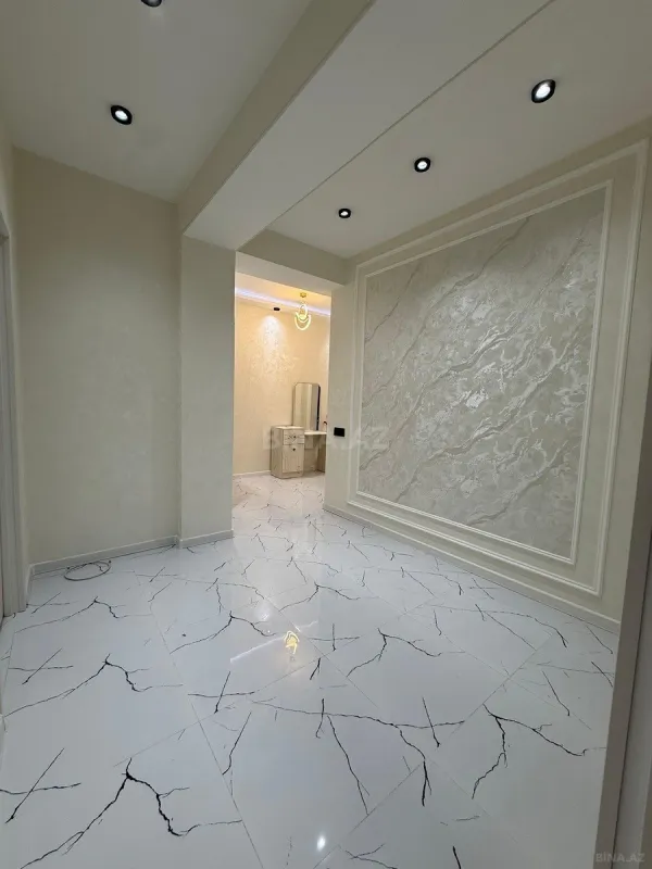 Satılır 2 otaqlı mənzil 60 m²