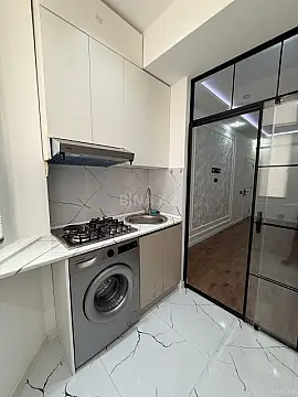 Satılır 2 otaqlı mənzil 60 m²