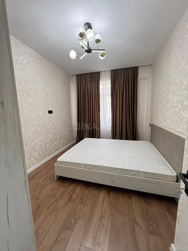 Satılır 2 otaqlı mənzil 60 m²