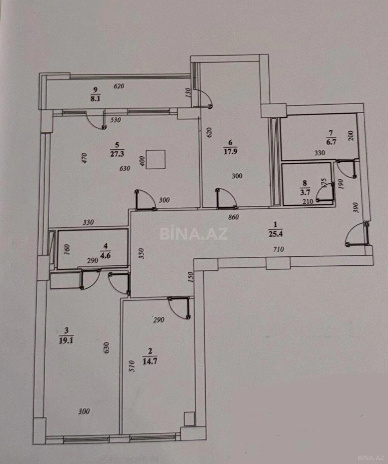 Satılır 3 otaqlı mənzil 135 m²