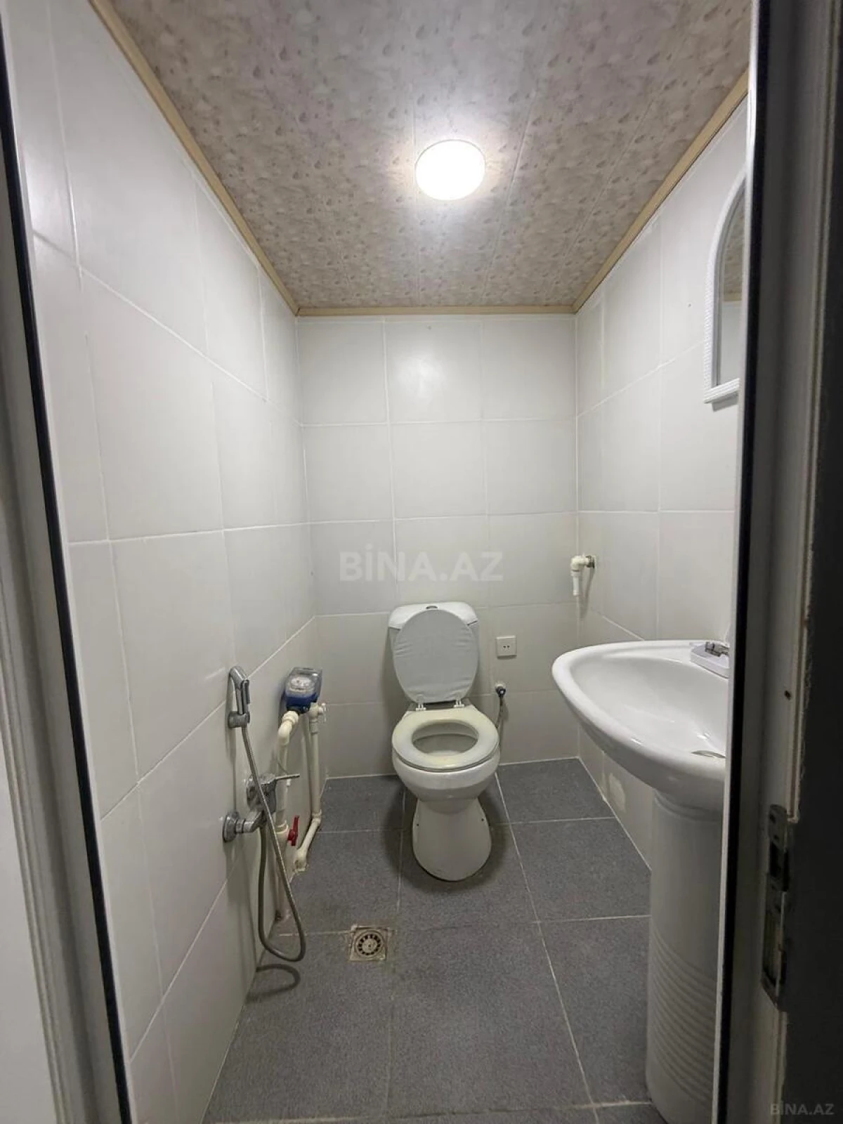 Satılır obyekt 70 m²