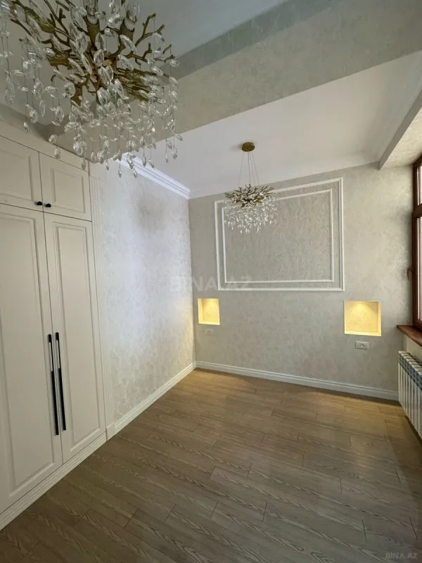 Satılır 3 otaqlı mənzil 95 m²
