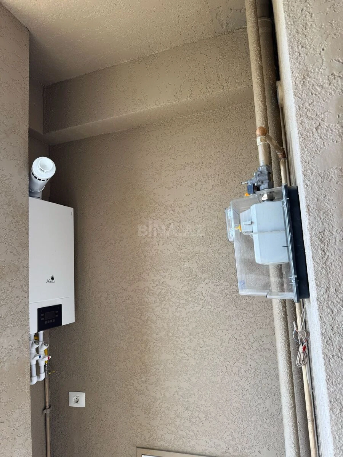 Satılır 3 otaqlı mənzil 95 m²