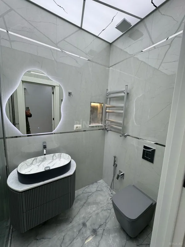 Satılır 3 otaqlı mənzil 95 m²