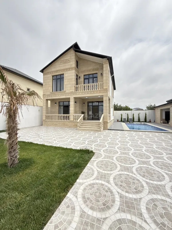 Satılır 5 otaqlı həyət evi 250 m²