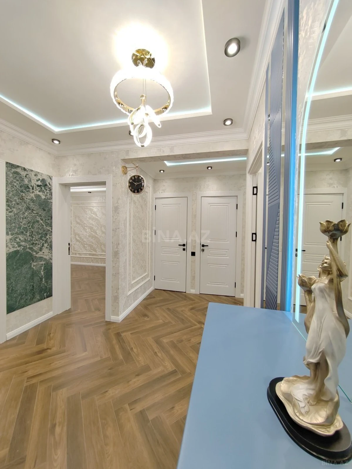 Satılır 3 otaqlı mənzil 75 m²