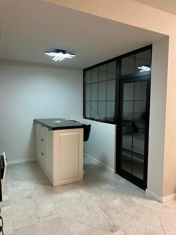 Kirayə verilir 2 otaqlı mənzil 90 m²