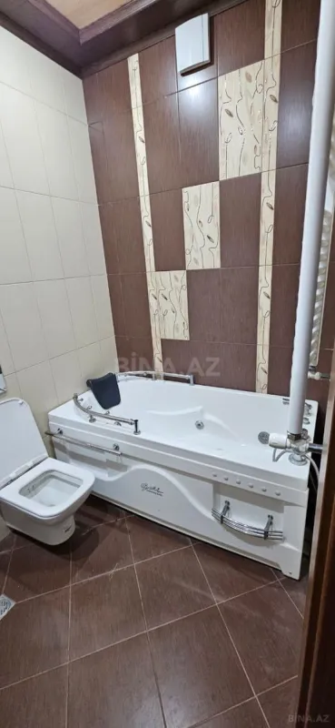 Kirayə verilir 4 otaqlı mənzil 182 m²