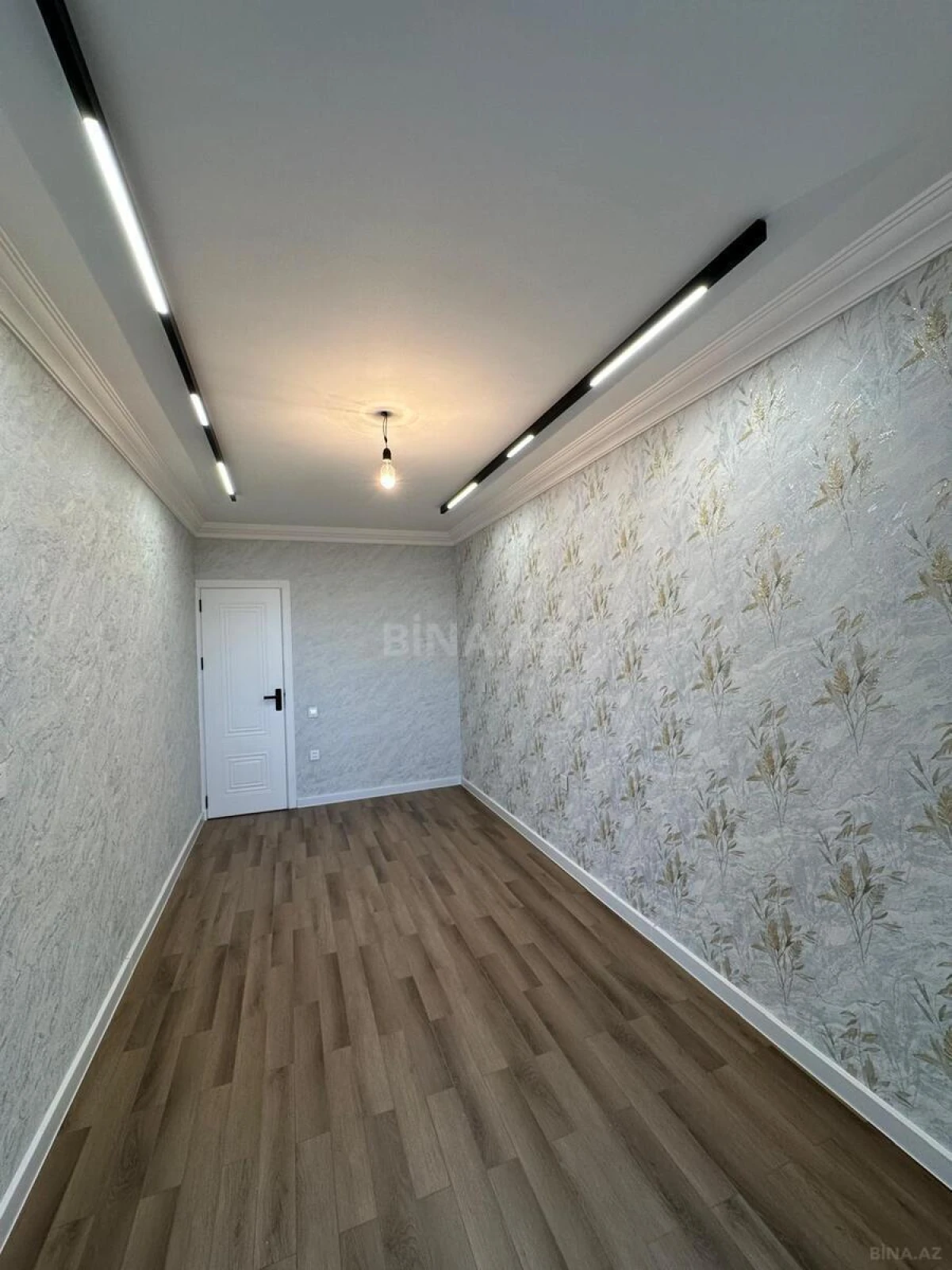 Satılır 3 otaqlı mənzil 67 m²