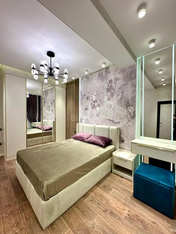 Satılır 3 otaqlı mənzil 100 m²