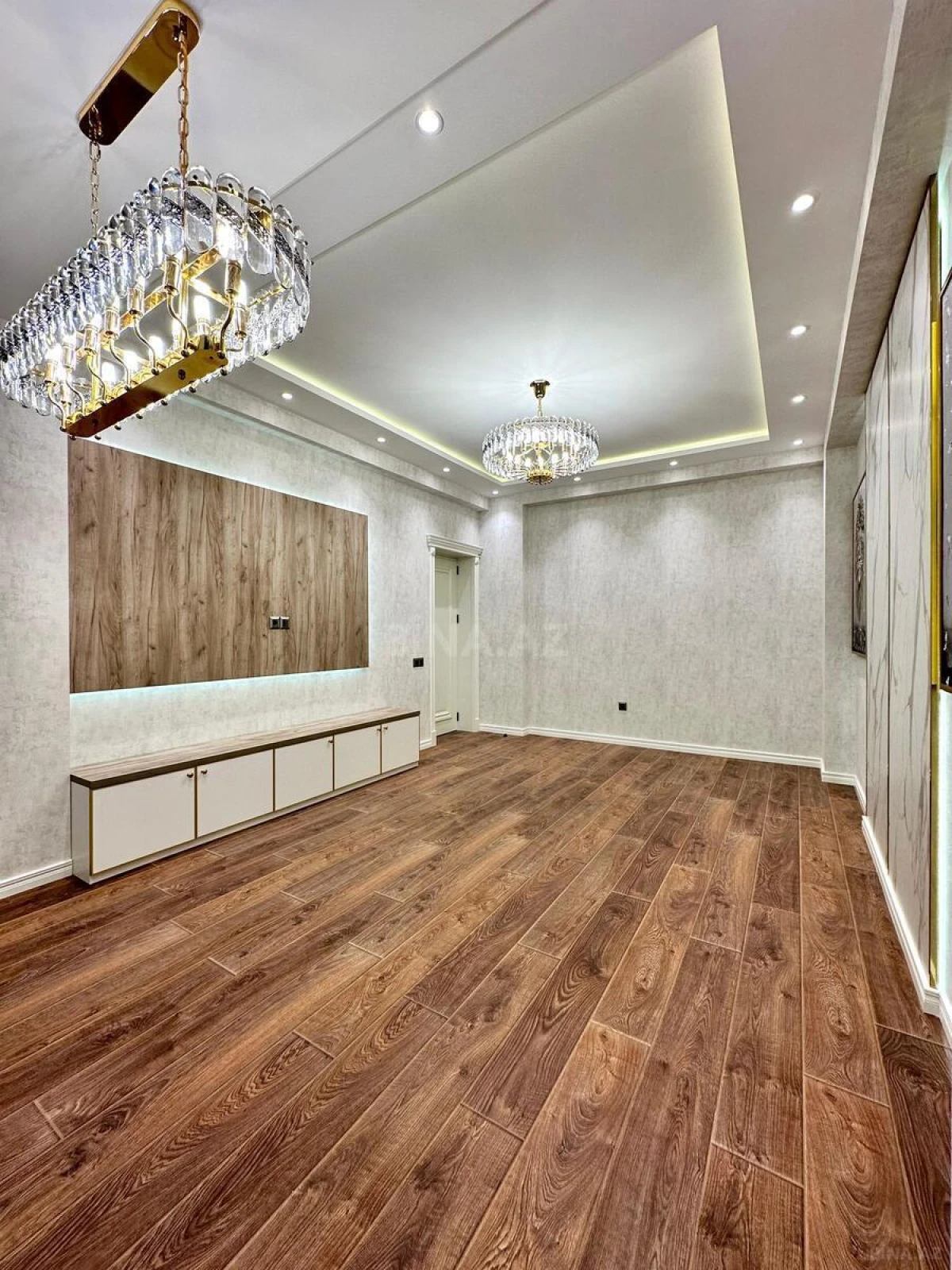 Satılır 3 otaqlı mənzil 100 m²