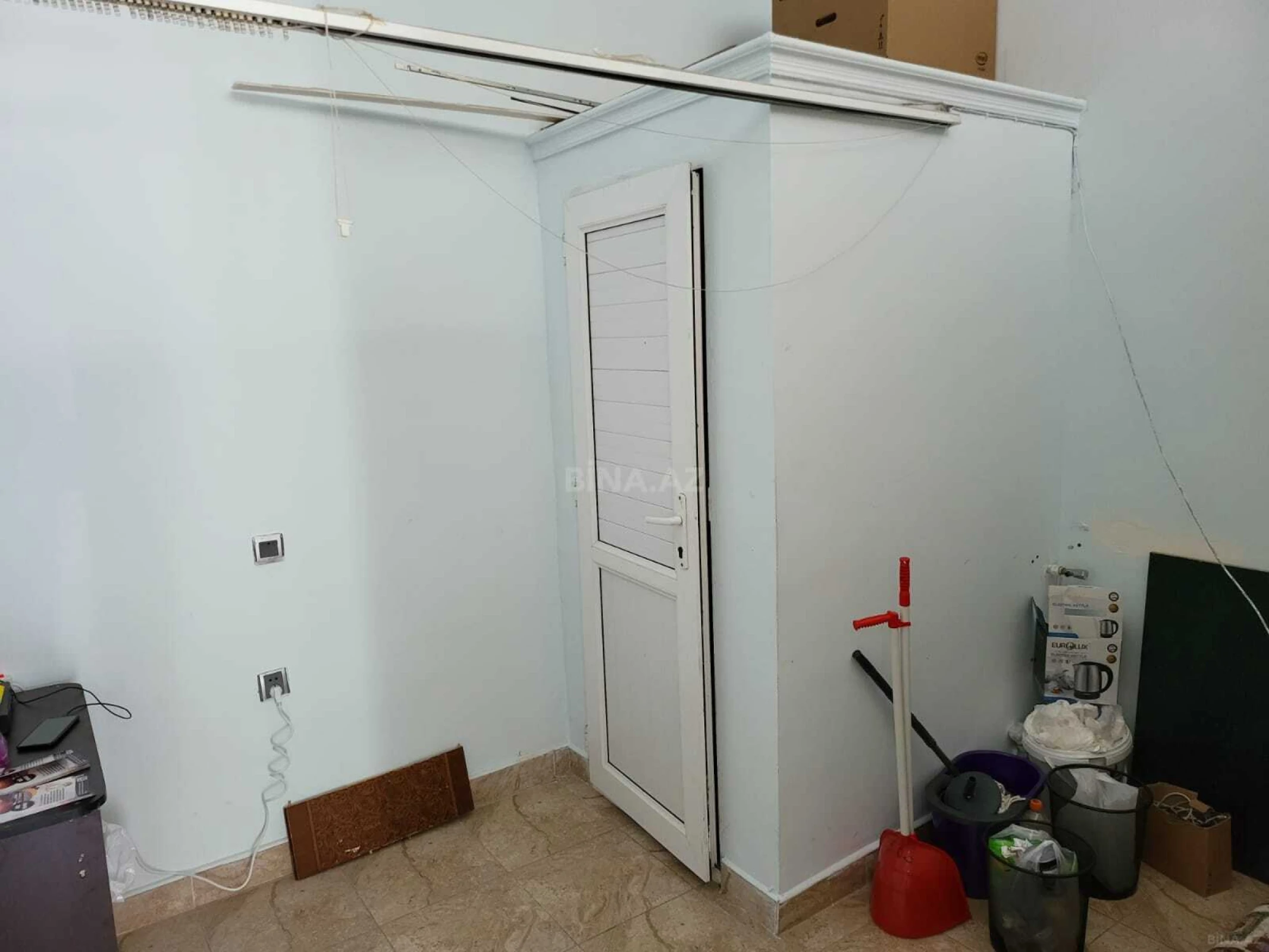 Satılır obyekt 38 m²