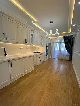 Satılır 2 otaqlı mənzil 100 m²