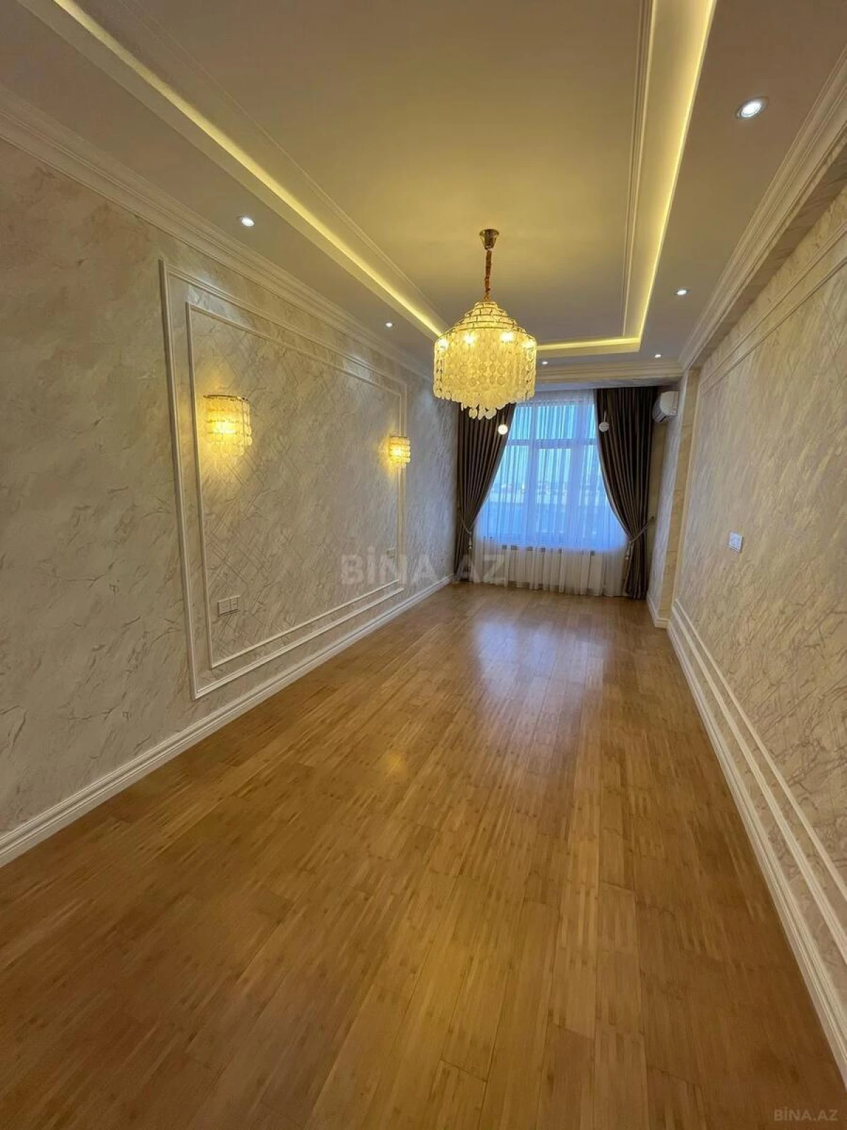 Satılır 2 otaqlı mənzil 100 m²