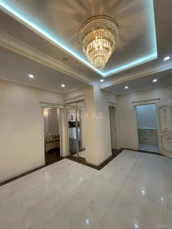 Kirayə verilir 3 otaqlı mənzil 170 m²
