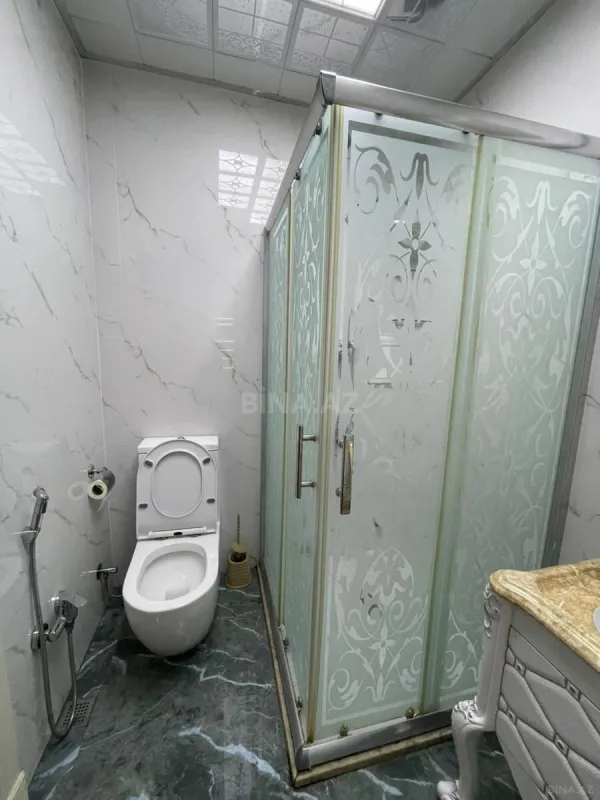 Kirayə verilir 3 otaqlı mənzil 170 m²