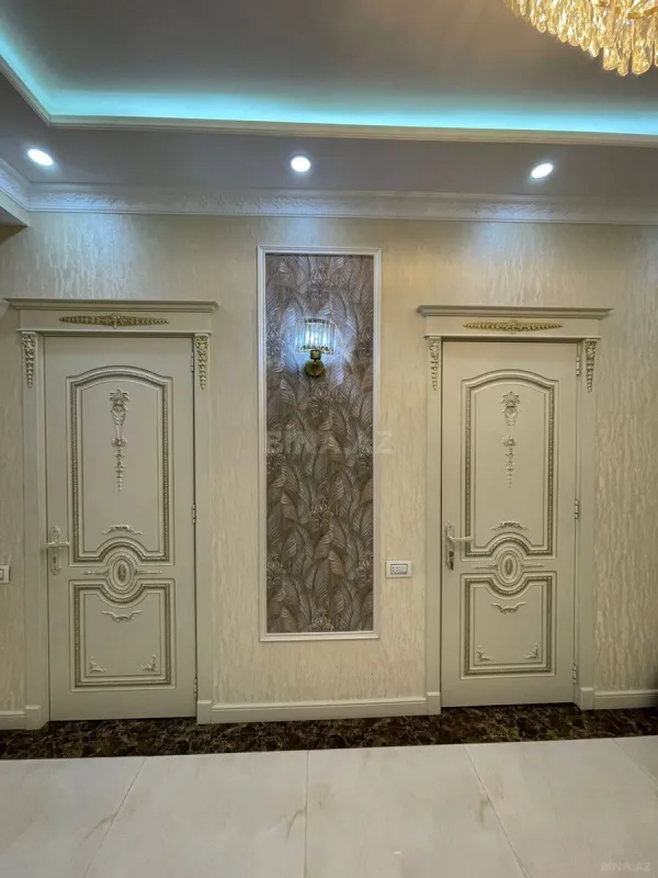 Kirayə verilir 3 otaqlı mənzil 170 m²