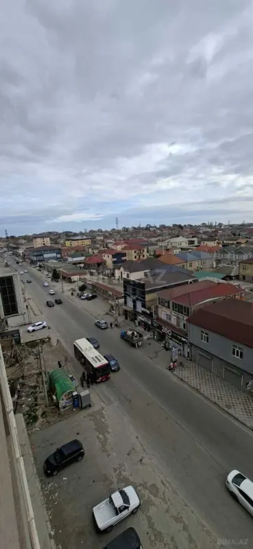 Satılır 2 otaqlı mənzil 63 m²