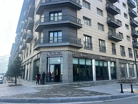 Satılır 4 otaqlı mənzil 176 m² — Bakı 4 otaq 176.00 m²