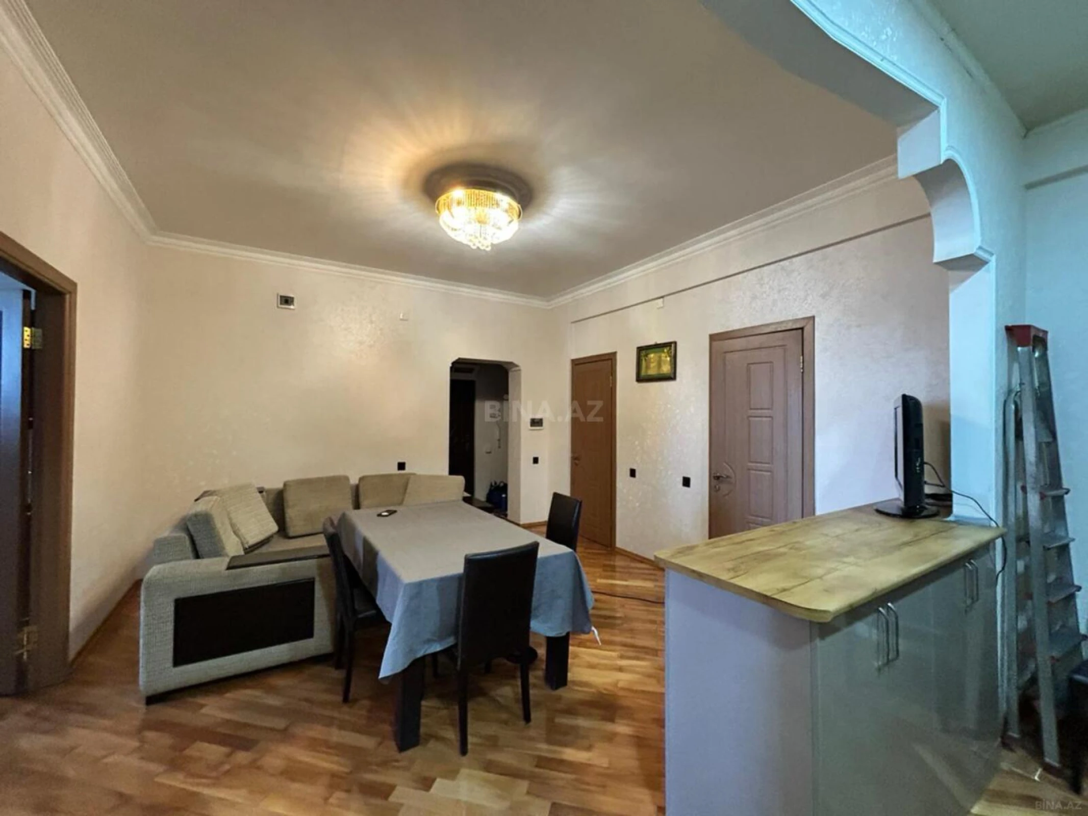 Kirayə verilir 3 otaqlı mənzil 87 m²