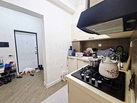 Satılır 2 otaqlı mənzil 62 m²