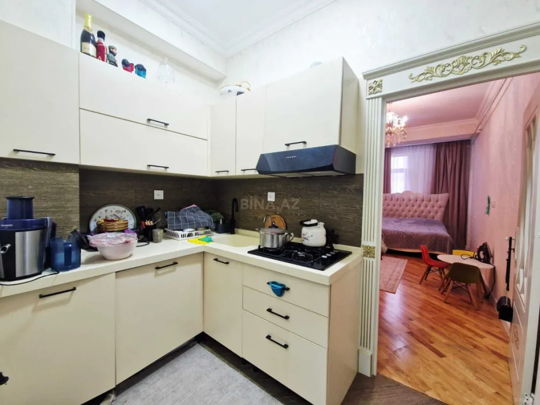Satılır 2 otaqlı mənzil 62 m²