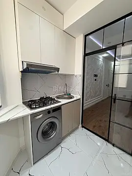 Satılır 2 otaqlı mənzil 62 m²