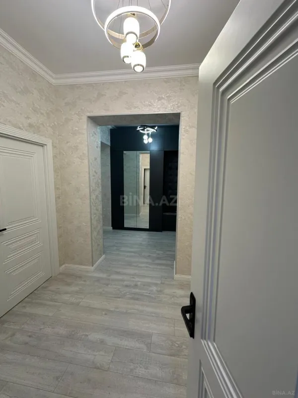 Satılır 2 otaqlı mənzil 63 m²