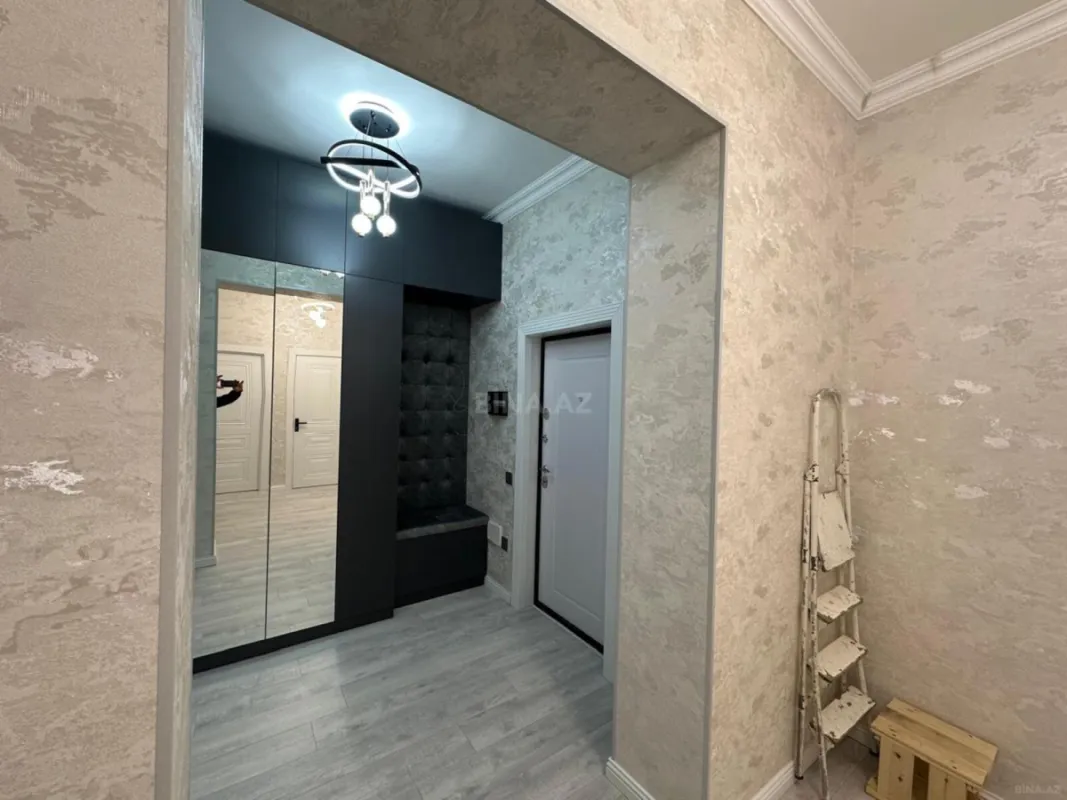 Satılır 2 otaqlı mənzil 63 m²