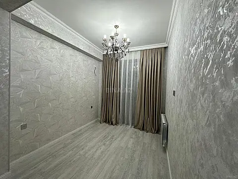 Satılır 2 otaqlı mənzil 63 m²