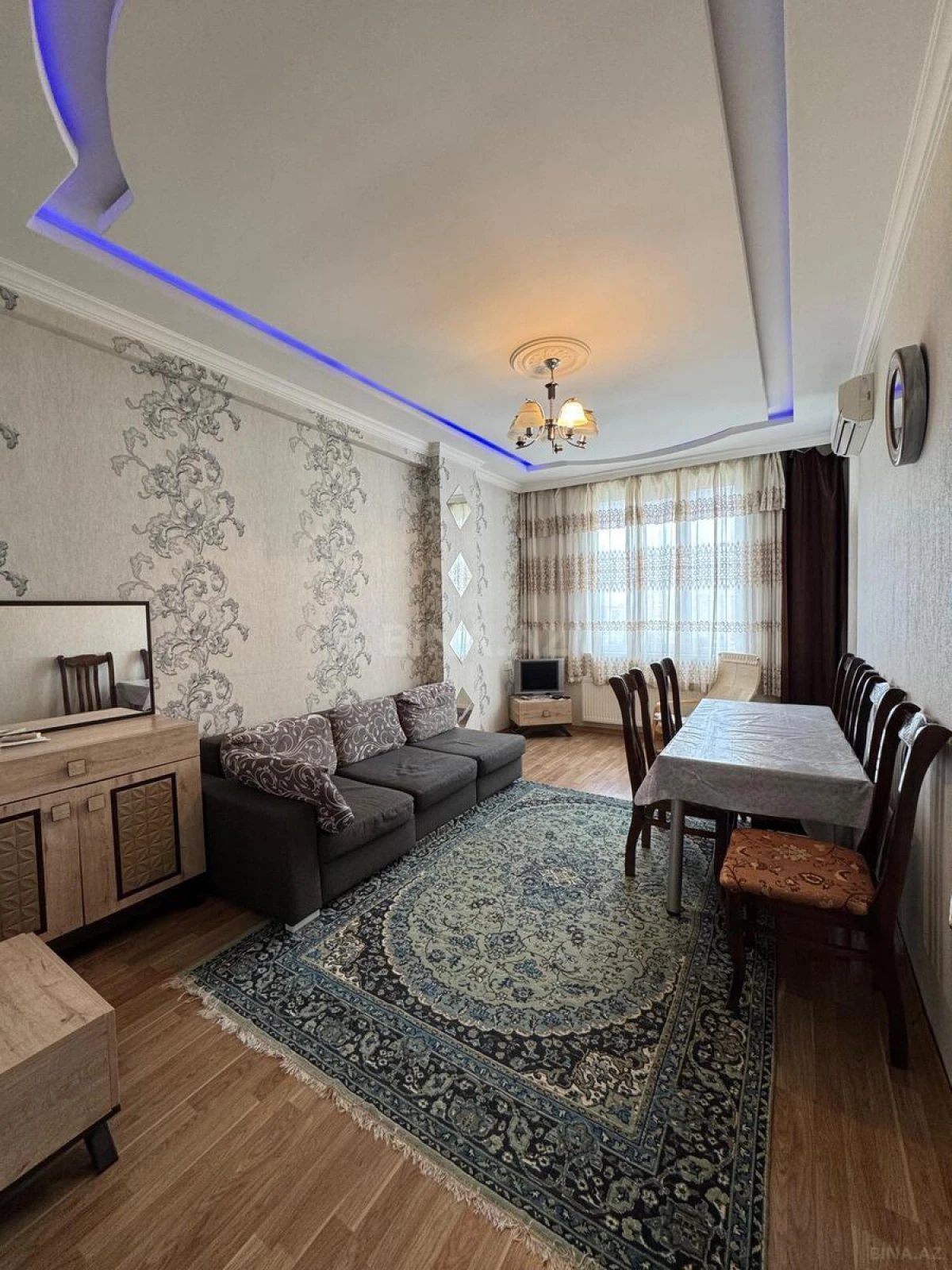 Satılır 2 otaqlı mənzil 52 m²