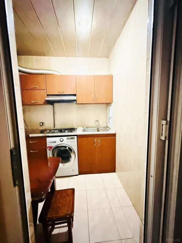 Satılır 2 otaqlı mənzil 65 m²