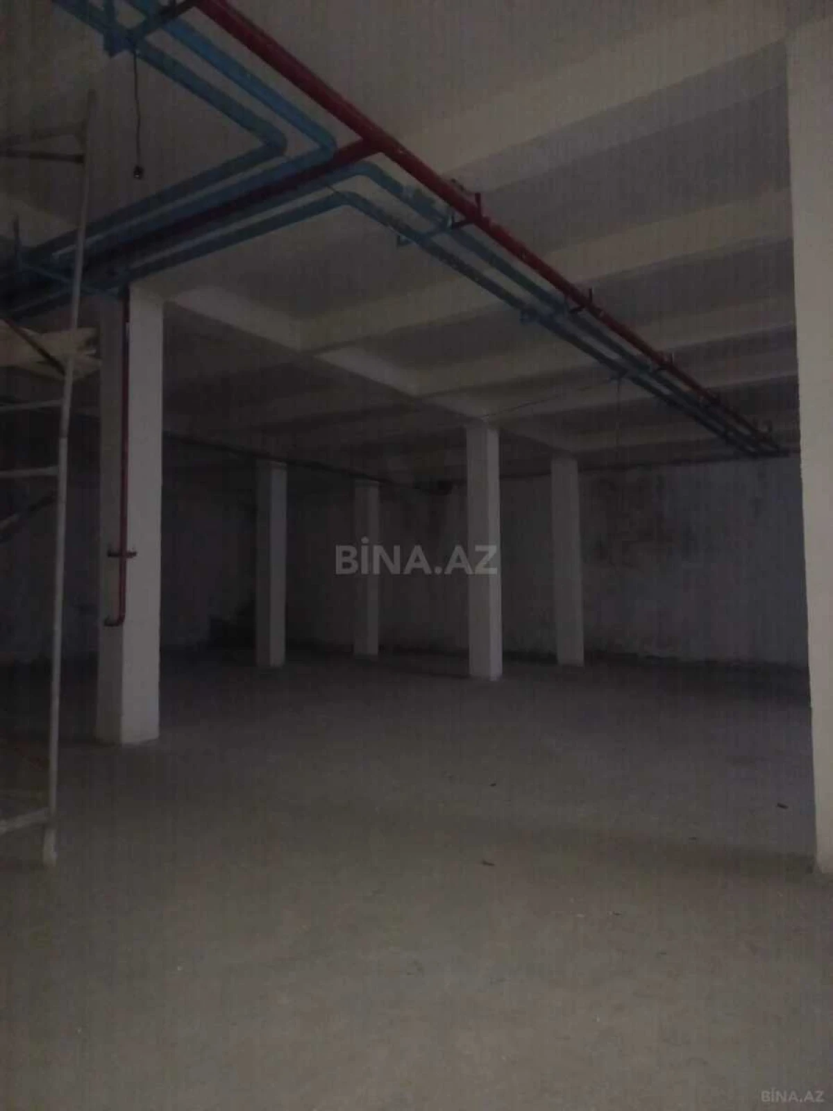 Satılır obyekt 2000 m²