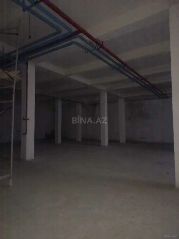 Satılır obyekt 2000 m²