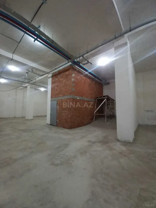 Satılır obyekt 2000 m²