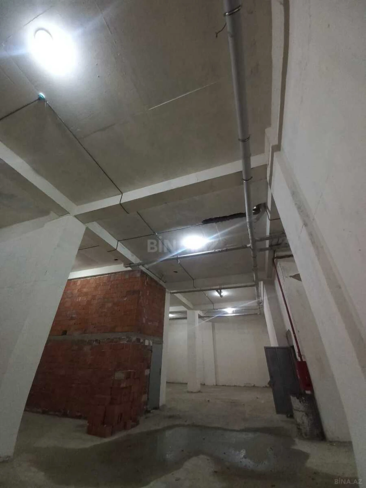 Satılır obyekt 2000 m²