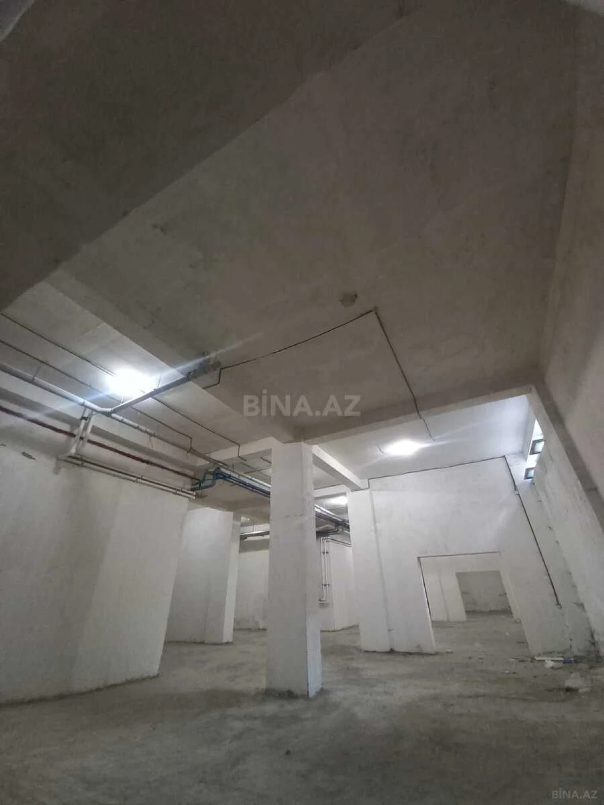 Satılır obyekt 2000 m²