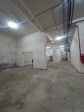 Satılır obyekt 2000 m² — Bakı 2000.00 m²