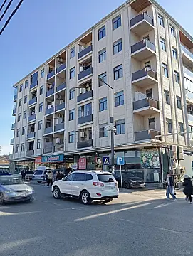 Satılır 3 otaqlı mənzil 88 m²