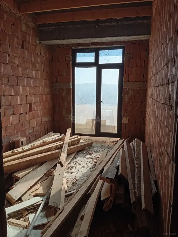 Satılır 3 otaqlı mənzil 88 m²