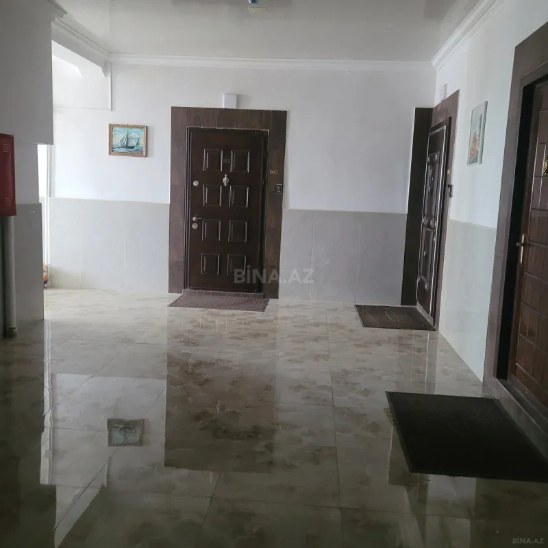 Satılır 2 otaqlı mənzil 92 m²