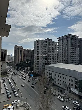 Kirayə verilir 3 otaqlı mənzil 92 m²