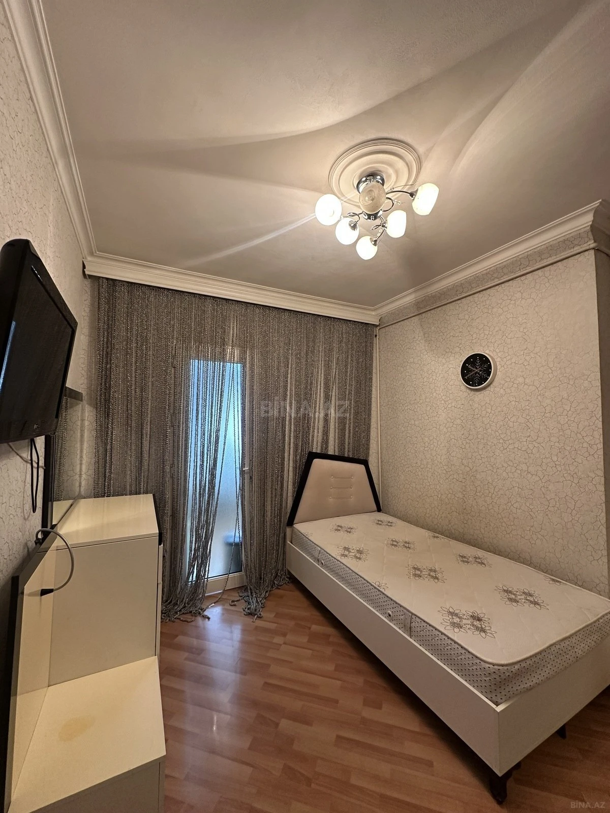 Kirayə verilir 3 otaqlı mənzil 92 m²