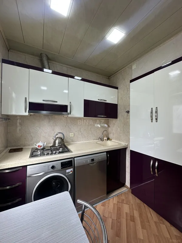 Kirayə verilir 3 otaqlı mənzil 92 m²