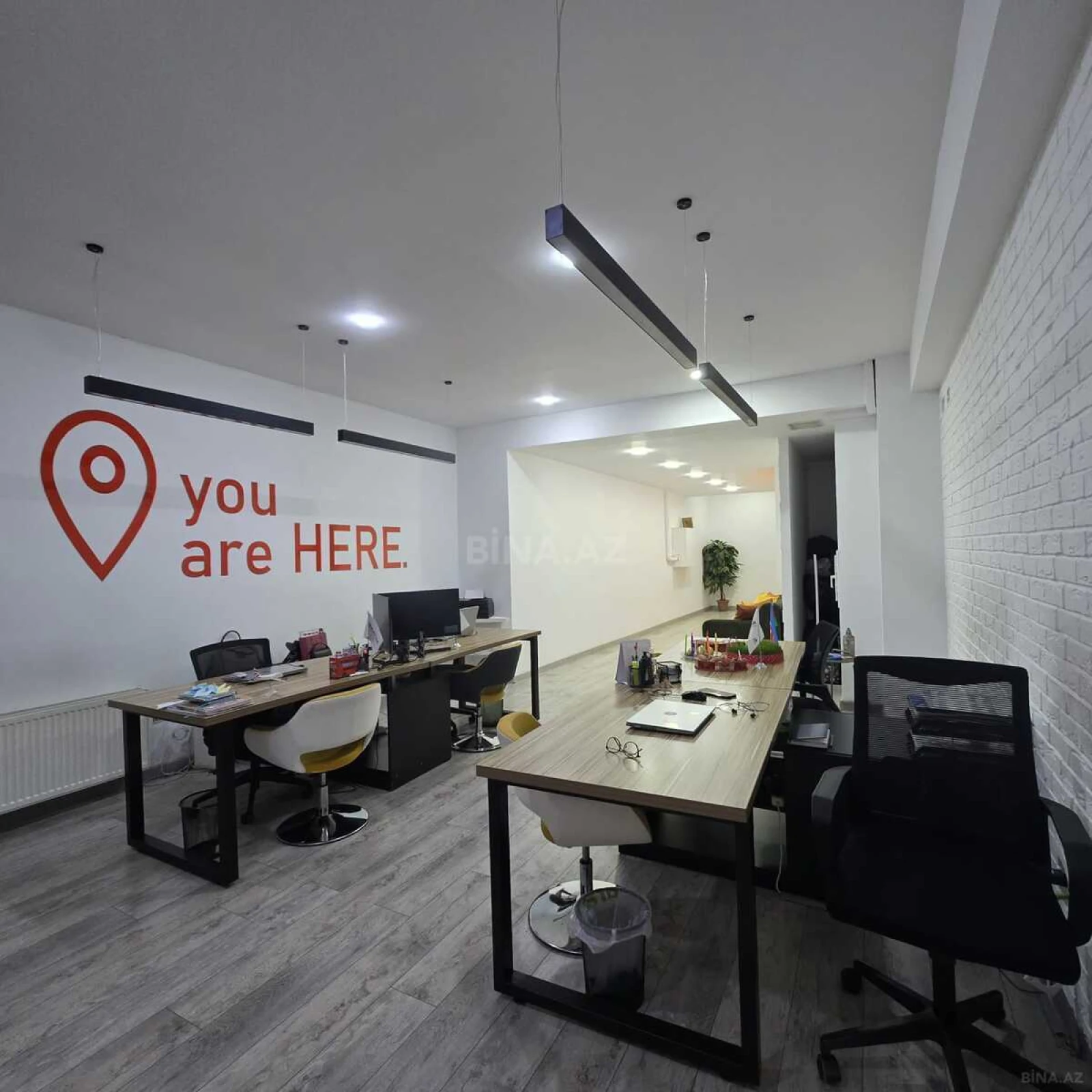 Satılır 9 otaqlı ofis 370 m²