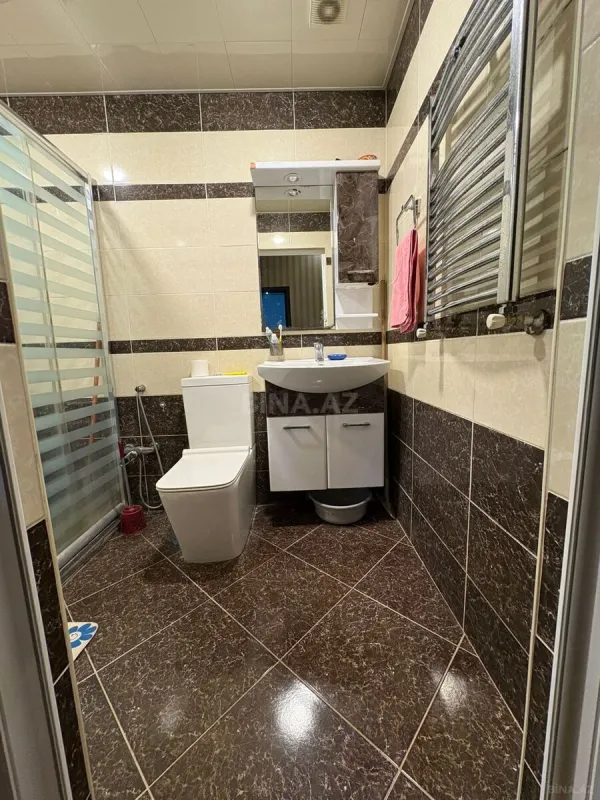 Satılır 2 otaqlı mənzil 63 m²